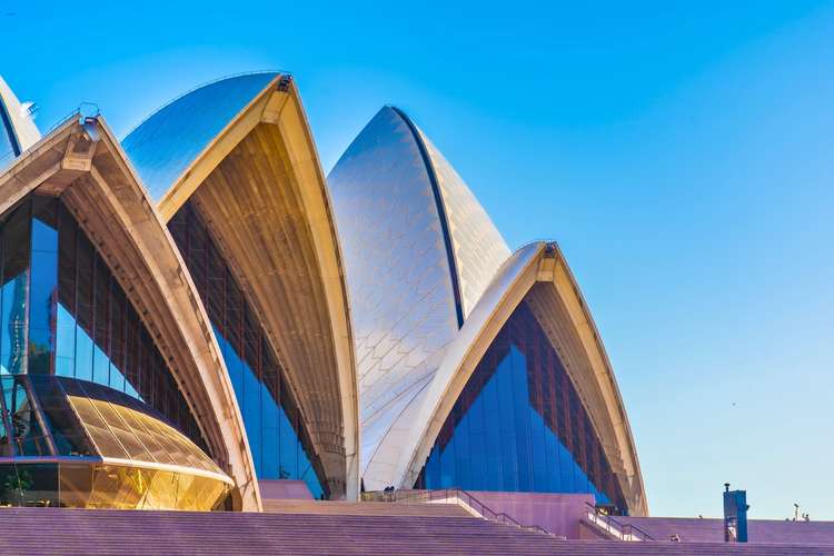 Sydney Best Sightseeing Bus Tours – Flexible tickets, multiple routes, and must-see attractions of Sydney in 2025 Top sightseeing bus tours in Sydney, Australia – Popular points of interest, hidden gems, and panoramic views of Sydney in 2025
